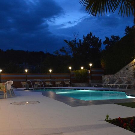 Hotel Plaza Tabiano Terme Екстериор снимка
