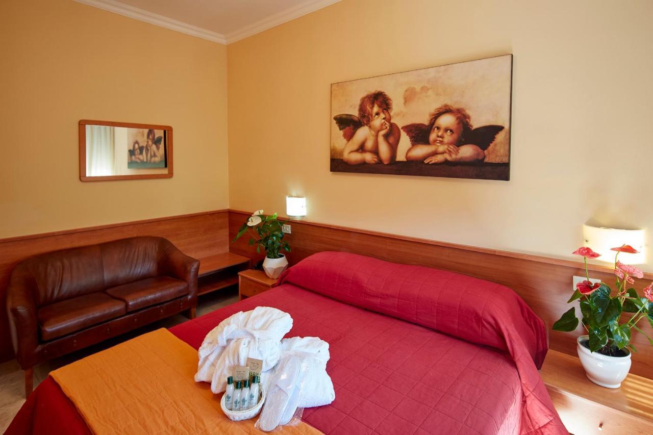 Hotel Plaza Tabiano Terme Екстериор снимка