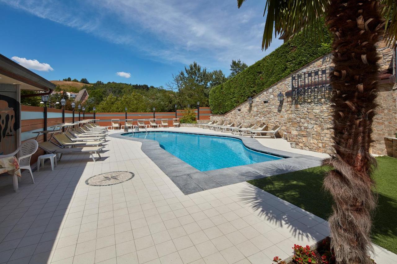 Hotel Plaza Tabiano Terme Екстериор снимка