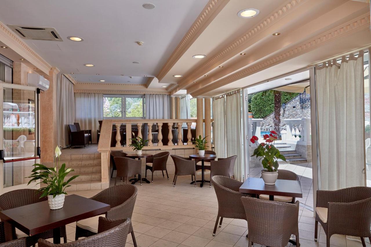 Hotel Plaza Tabiano Terme Екстериор снимка