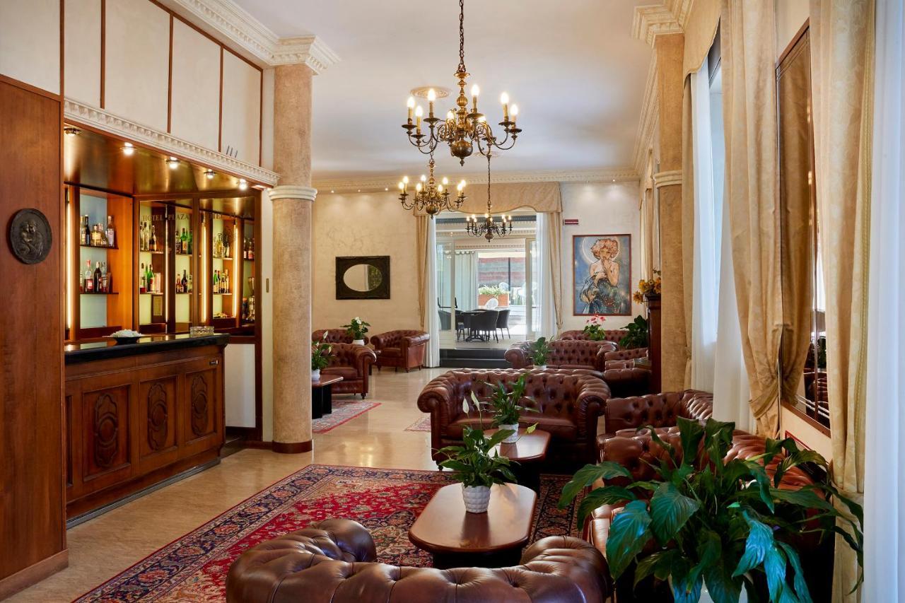 Hotel Plaza Tabiano Terme Екстериор снимка
